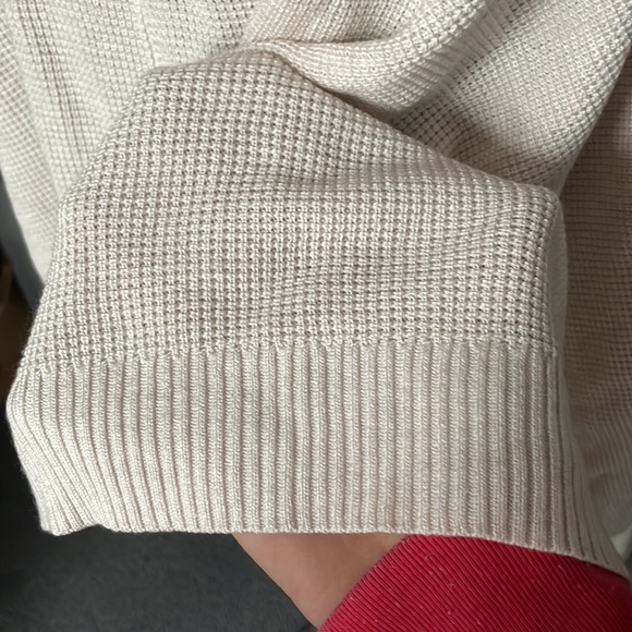 Lululemon Forward Flow Cape - Picture 3 of 4